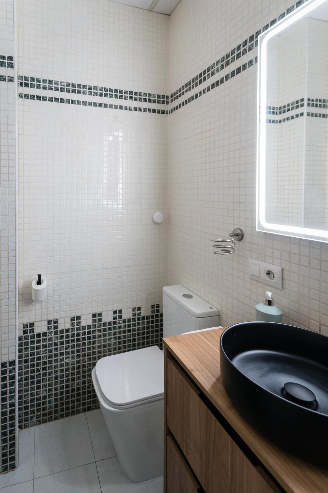 Apartamento Triana Deluxe Con Patio Privado Sevilla Buitenkant foto